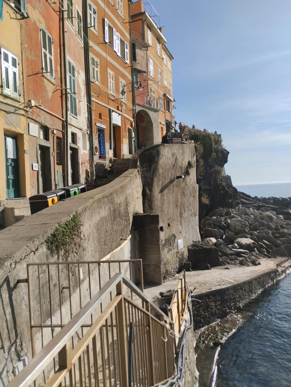 Appartamento Casa Vacanze Andrea La Tua Base Per Visitare Il Mare Delle Cinque Terre La Spezia Esterno foto