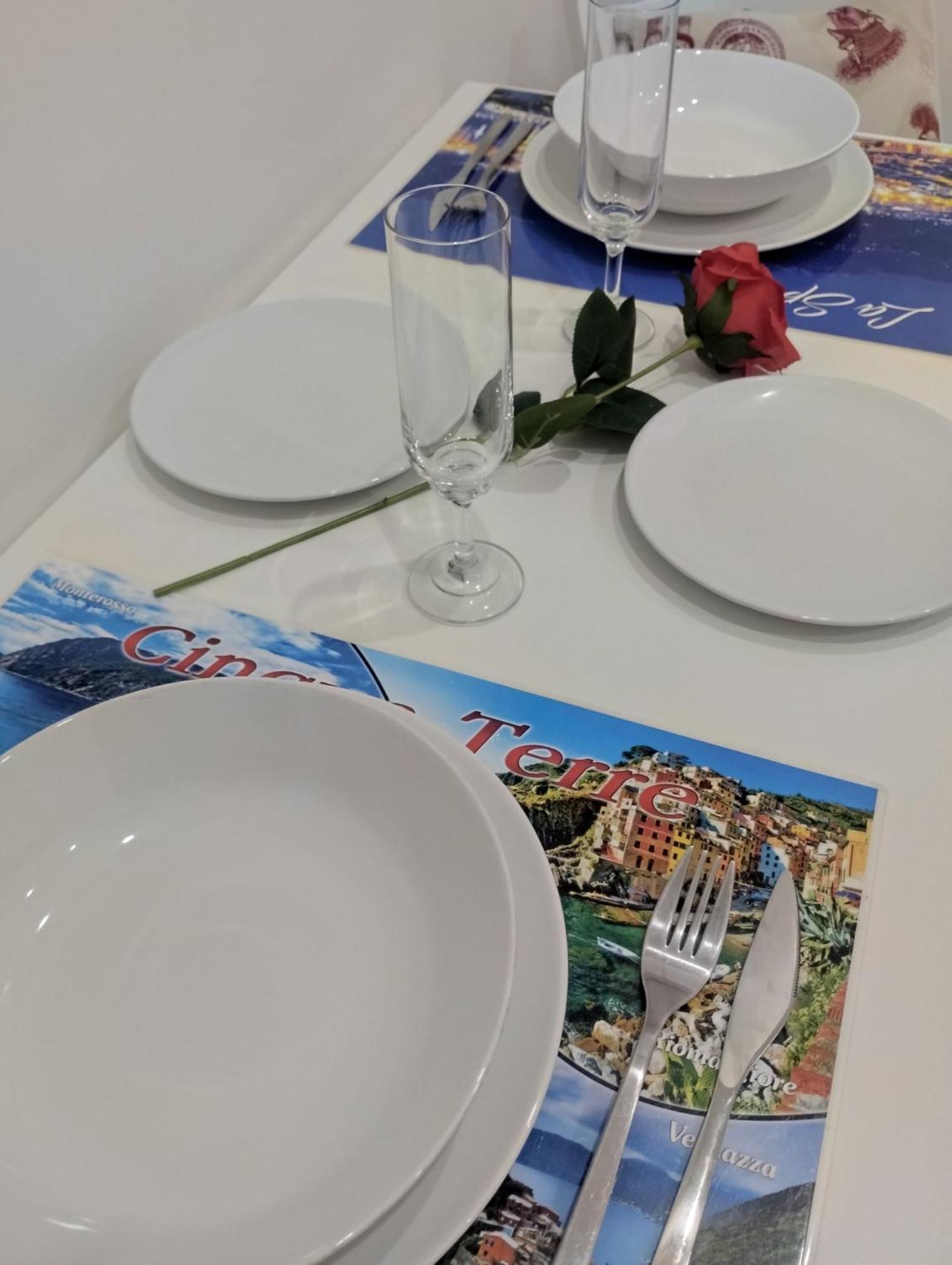 Appartamento Casa Vacanze Andrea La Tua Base Per Visitare Il Mare Delle Cinque Terre La Spezia Esterno foto